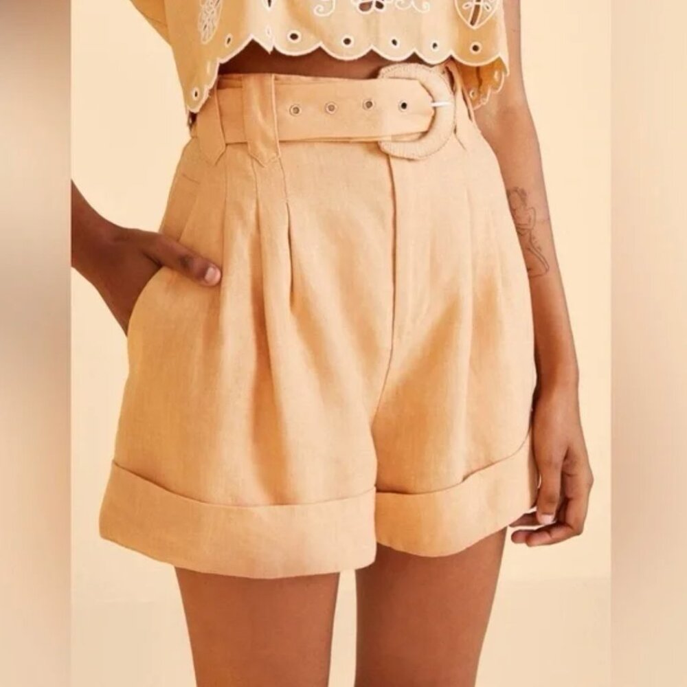 NWT FARM RIO 100% Linen Beige Tailored Shorts Size L